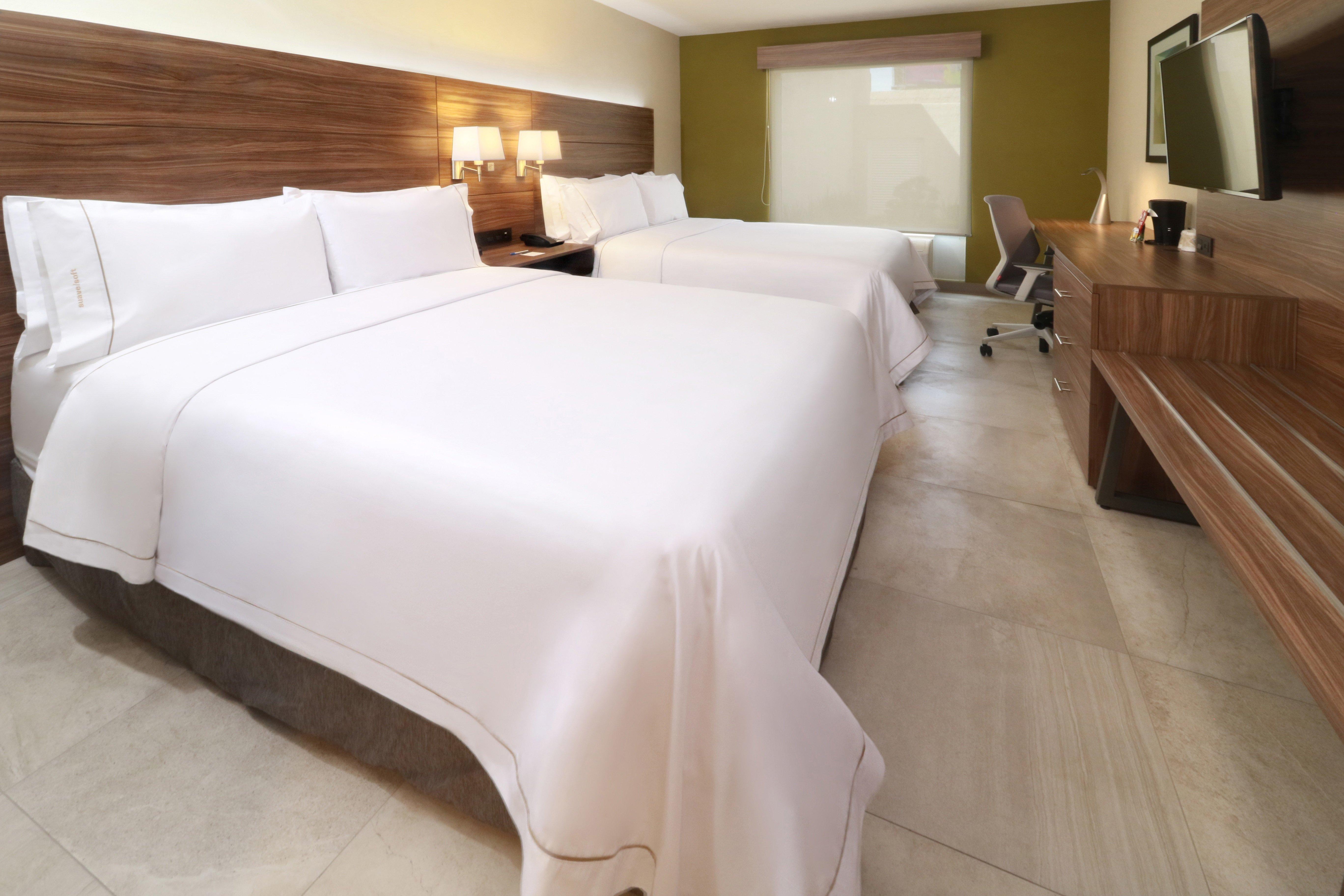 Holiday Inn Express Guadalajara Aeropuerto By Ihg Las Pintas Zewnętrze zdjęcie